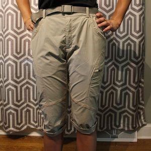Columbia casual long shorts/ short pants